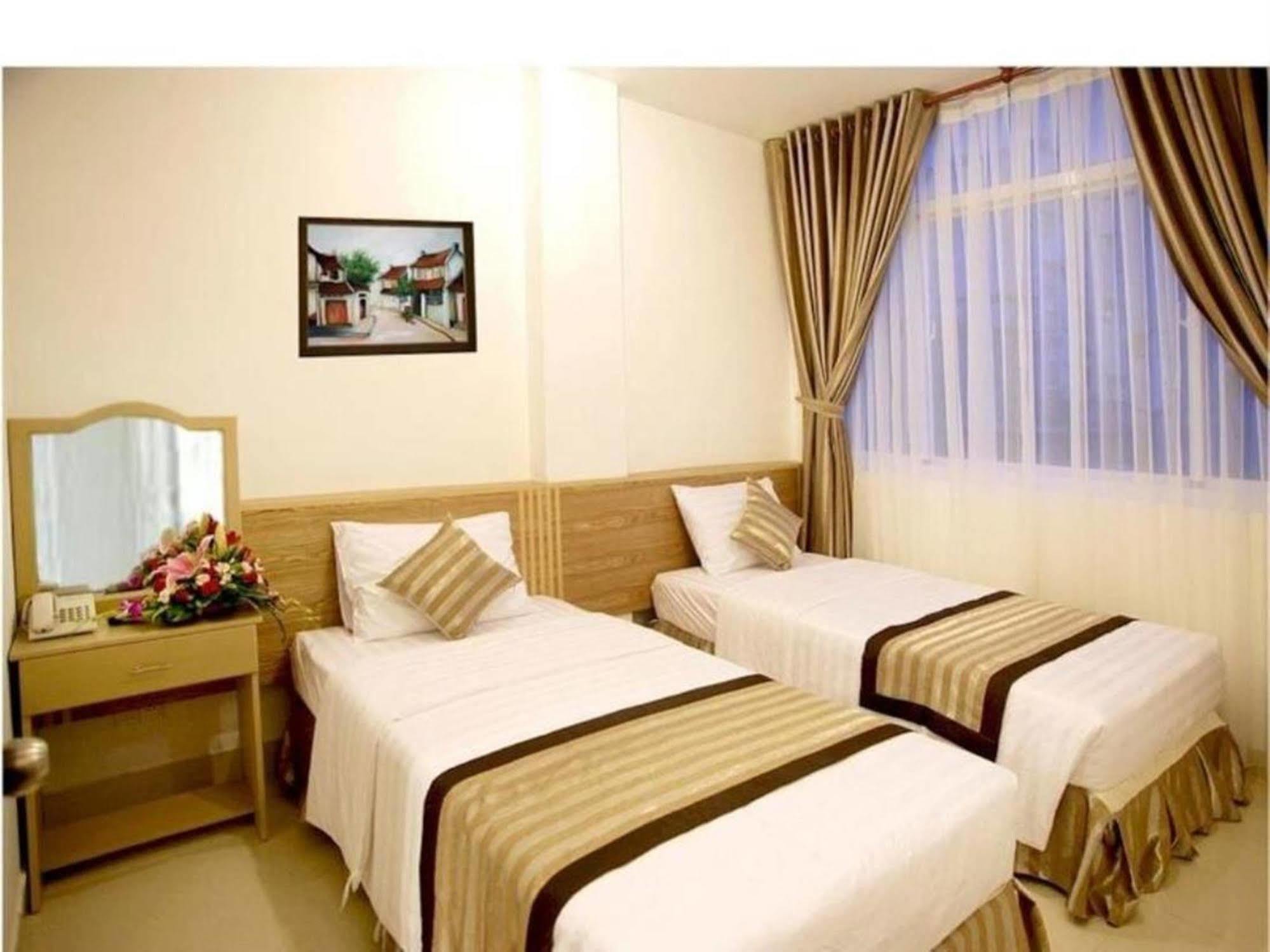 New Sunny Hotel Ho Chi Minh City Exterior photo
