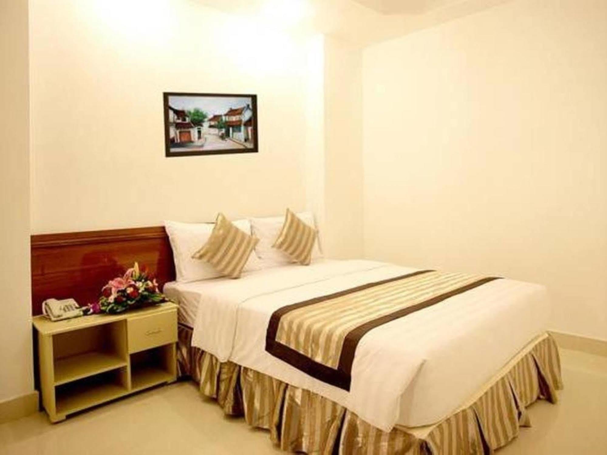 New Sunny Hotel Ho Chi Minh City Exterior photo